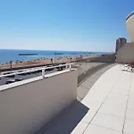 Spendide Confort, Archipel T4 En Bord De Plage, Avec Grande Terrasse Amenagee,spa Et Parking Prive