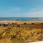 Spendide Confort, Archipel T4 En Bord De Plage, Avec Grande Terrasse Amenagee,spa Et Parking Prive * Valras-Plage