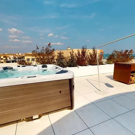 Spendide Confort, Archipel T4 En Bord De Plage, Avec Grande Terrasse Amenagee,spa Et Parking Prive Valras-Plage