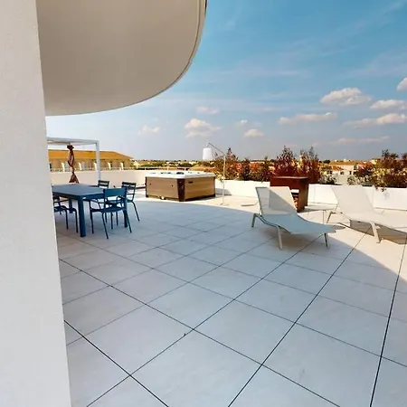 Lägenhet Spendide Confort, Archipel T4 En Bord De Plage, Avec Grande Terrasse Amenagee,spa Et Parking Prive