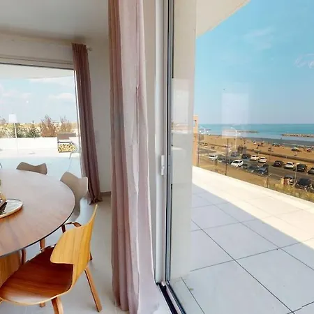 Spendide Confort, Archipel T4 En Bord De Plage, Avec Grande Terrasse Amenagee,spa Et Parking Prive