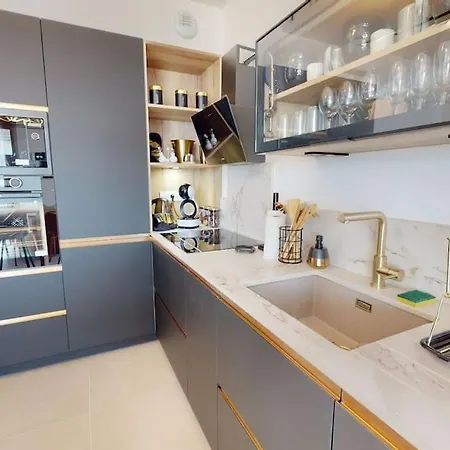 Apartmán Spendide Confort, Archipel T4 En Bord De Plage, Avec Grande Terrasse Amenagee,spa Et Parking Prive *