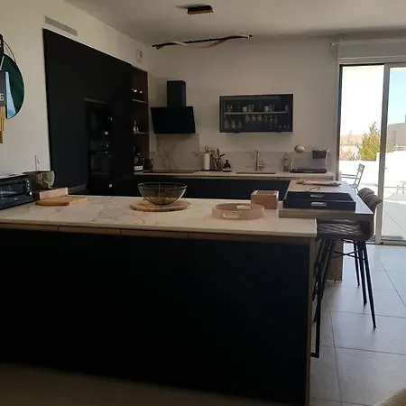Spendide Confort, Archipel T4 En Bord De Plage, Avec Grande Terrasse Amenagee,spa Et Parking Prive * Valras-Plage