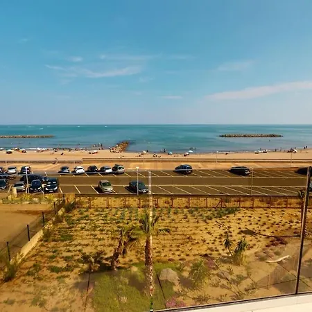 Spendide Confort, Archipel T4 En Bord De Plage, Avec Grande Terrasse Amenagee,spa Et Parking Prive * Valras-Plage