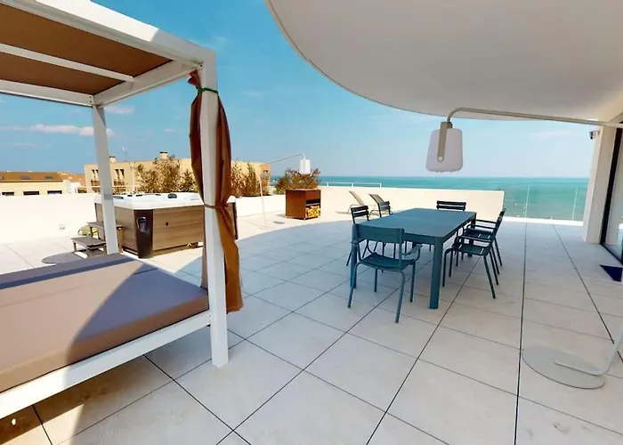 Spendide Confort, Résidence Archipel T4 En Bord De Plage, Avec Grande Terrasse Aménagée,spa Et Parking Privé Apartamento *