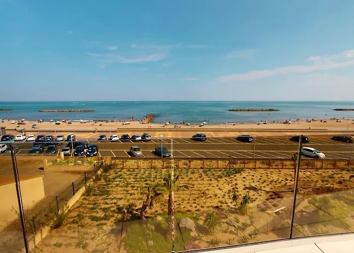 Spendide Confort, Résidence Archipel T4 En Bord De Plage, Avec Grande Terrasse Aménagée,spa Et Parking Privé * Valras-Plage
